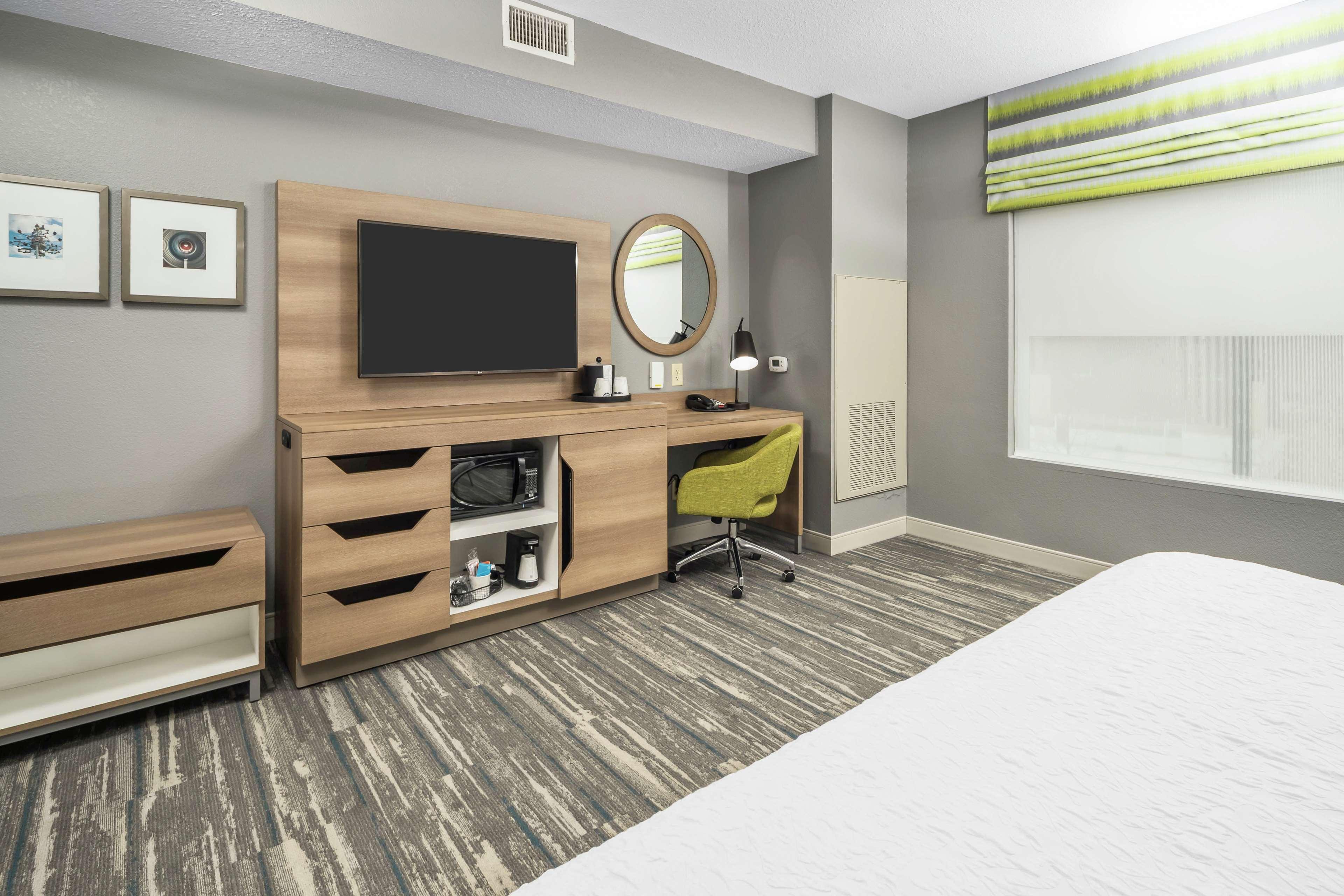 Hampton Inn Wilson Downtown Экстерьер фото